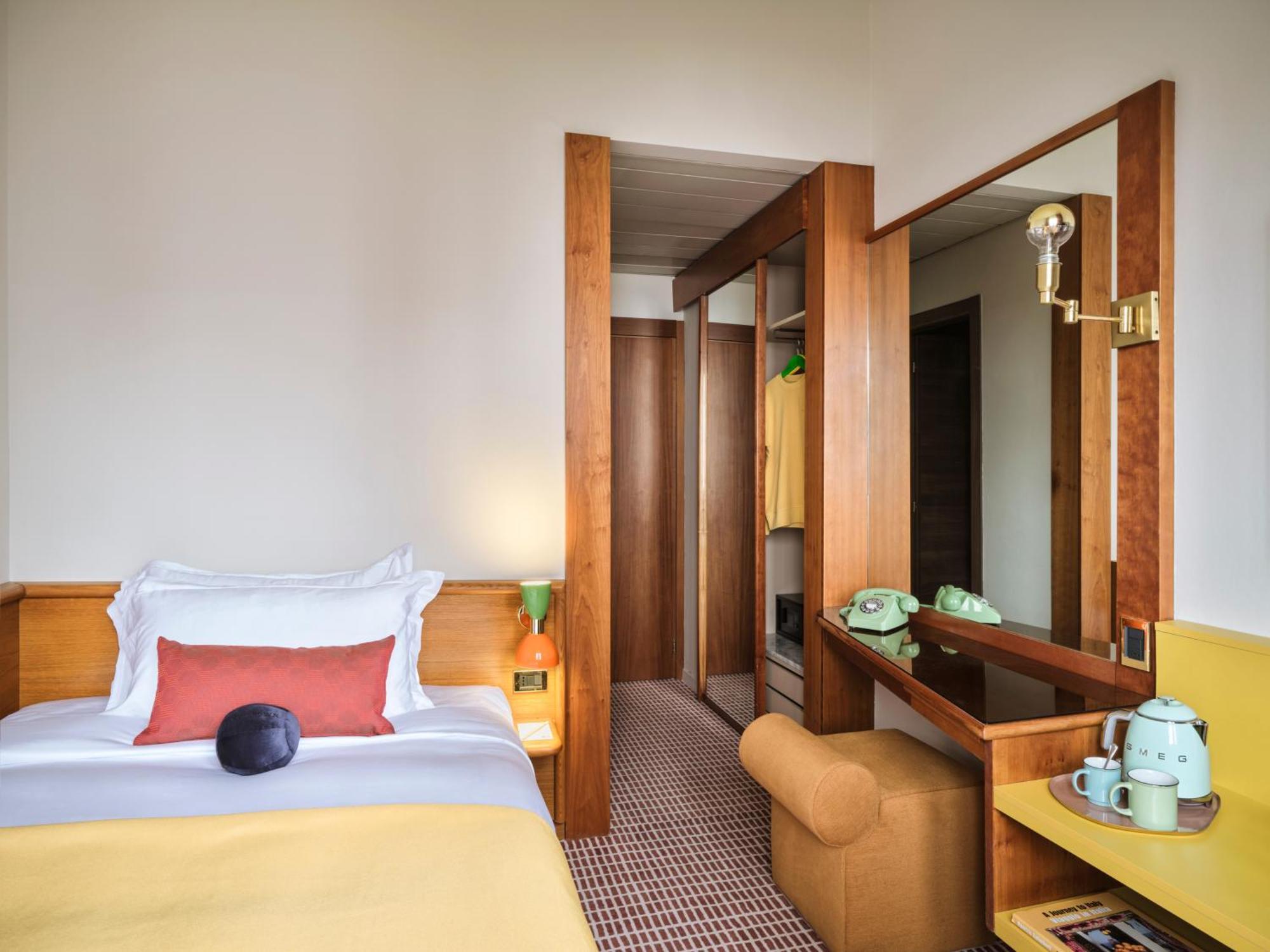 Max Brown Hotel Missori, Part Of Sircle Collection Милан Экстерьер фото